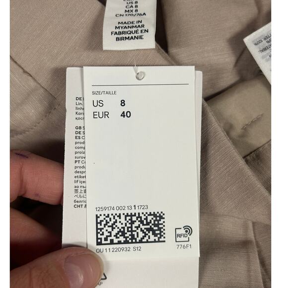 H&M Women’s Linen-Blend Tailored Shorts Beige Size US 8 - Picture 5 of 7